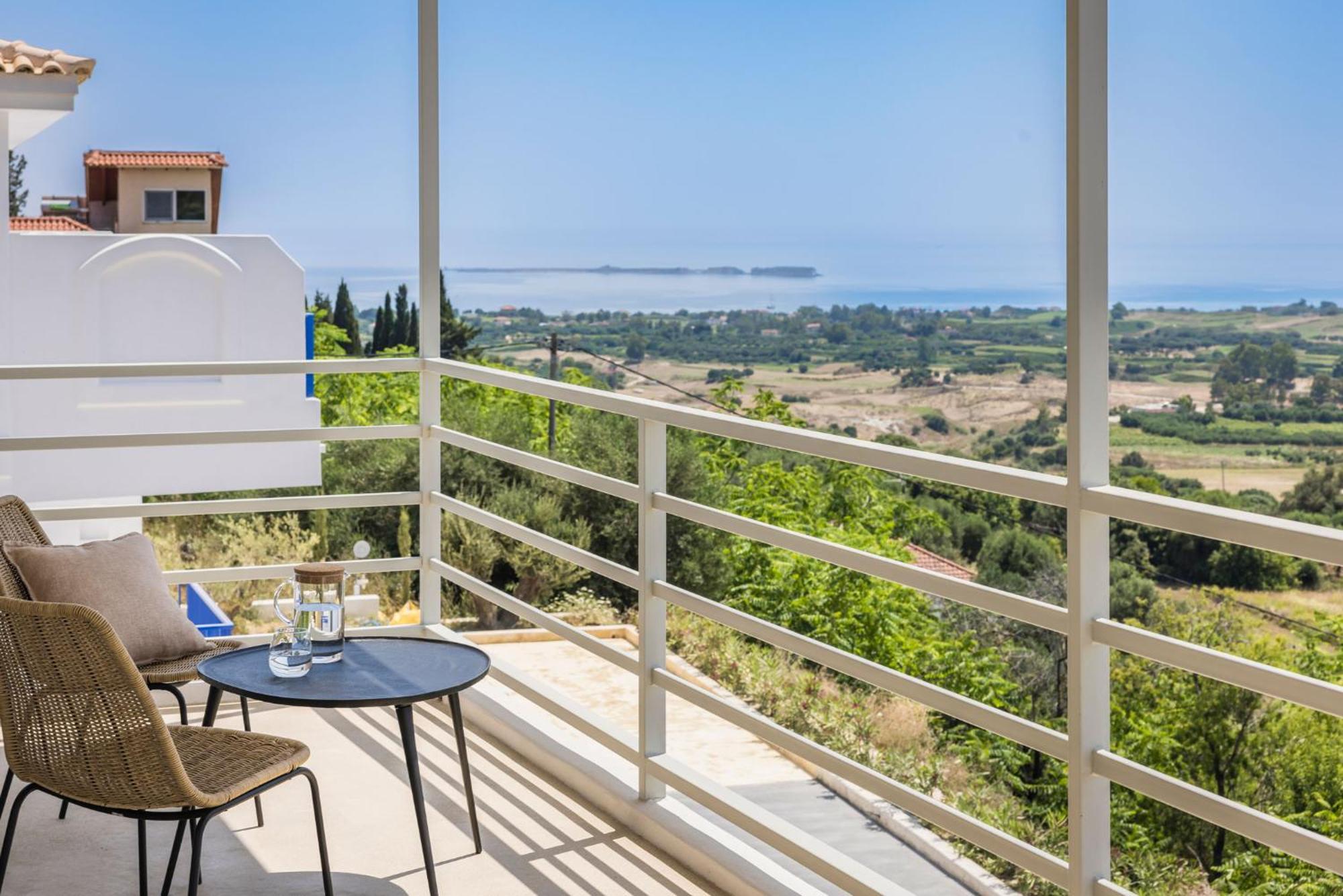 Lavanta - Iris Sunset Villa Lepedha